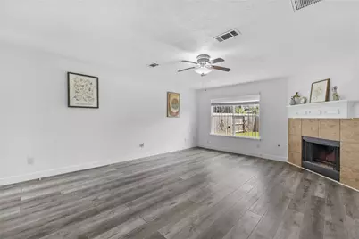 10207 Revelstoke Drive, Houston, TX 77086 - Photo 13