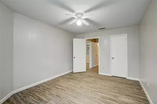 9797 Leawood Blvd, Houston, TX 77099 - Photo 13