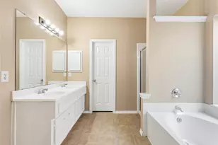 21702 Grand Hollow Ln, Katy, TX 77450 - Photo 9
