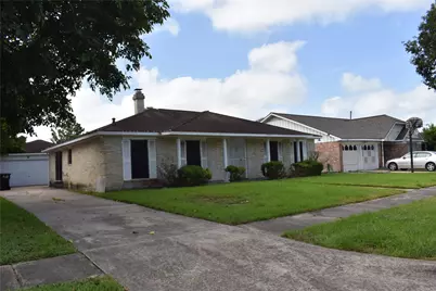 10427 Huntington Wood Drive, Houston, TX 77099 - Photo 1