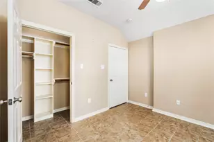 5212 New Orleans St, Houston, TX 77020 - Photo 9