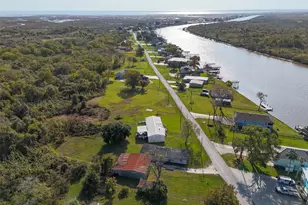 686 Cr 257, Matagorda, TX 77457 - Photo 25