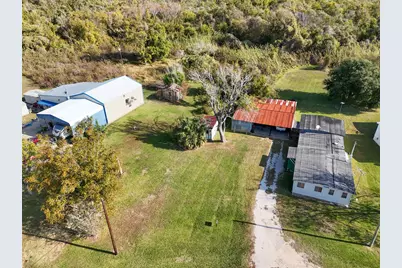 686 County Road 257, Matagorda, TX 77457 - Photo 7
