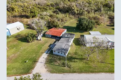 686 County Road 257, Matagorda, TX 77457 - Photo 9