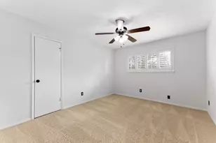 2731 Field Line Dr, Sugar Land, TX 77479 - Photo 37