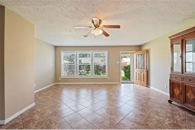 7109 Poplar Drive, Galveston, TX 77551 - Photo 7