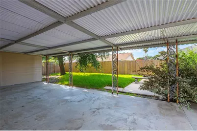 7109 Poplar Drive, Galveston, TX 77551 - Photo 17