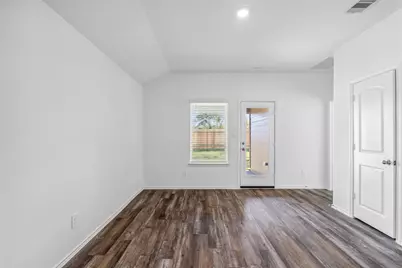 5930 Hampton Valley Drive, Spring, TX 77373 - Photo 11