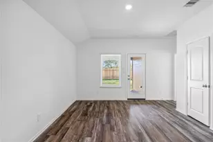 5930 Hampton Vly Dr, Spring, TX 77373 - Photo 11