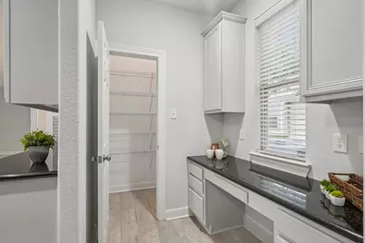 90 Panterra Way, The Woodlands, TX 77382 - Photo 5