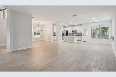 90 Panterra Way, The Woodlands, TX 77382 - Photo 9