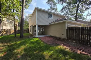 90 Panterra Way, The Woodlands, TX 77382 - Photo 3