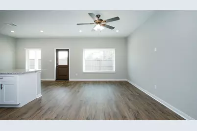 14010 Longstreet Building 6, Willis, TX 77318 - Photo 5