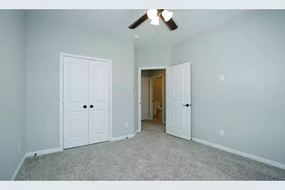 14010 Longstreet Building 6, Willis, TX 77318 - Photo 19