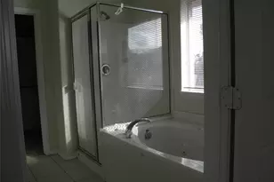 6403 Bonnie Chase Ln, Katy, TX 77449 - Photo 13