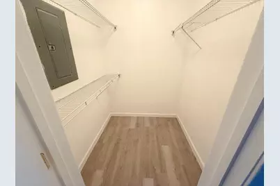 3085 Walnut Bend Lane #16, Houston, TX 77042 - Photo 7