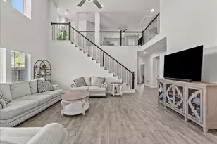 297 Twin Lakes Blvd W, West Columbia, TX 77486 - Photo 11