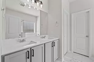 297 Twin Lakes Blvd W, West Columbia, TX 77486 - Photo 29