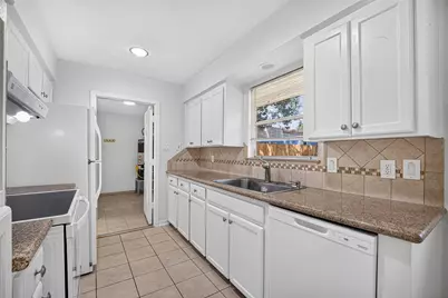 6734 Sharpcrest Street, Houston, TX 77074 - Photo 17