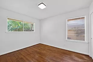 6734 Sharpcrest St, Houston, TX 77074 - Photo 31
