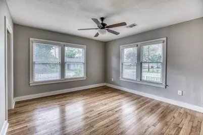408 N Hunt Street, Bellville, TX 77418 - Photo 17