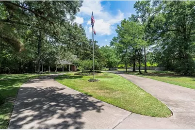 15567 Old Conroe Road, Conroe, TX 77384 - Photo 9