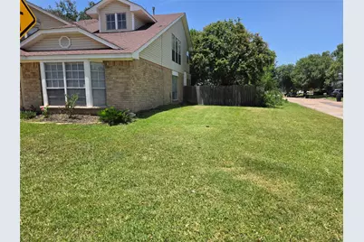 12902 Skymeadow Drive, Houston, TX 77082 - Photo 3