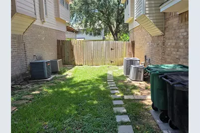 12902 Skymeadow Drive, Houston, TX 77082 - Photo 5