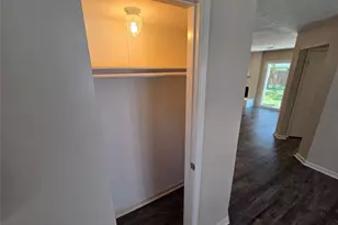 12902 Skymeadow Dr, Houston, TX 77082 - Photo 9