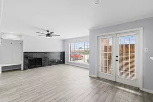 14600 Fonmeadow Dr, Houston, TX 77035 - Photo 7