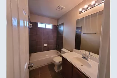 11826 Fortune Park Drive, Houston, TX 77047 - Photo 7