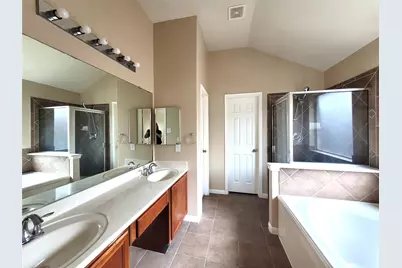 11826 Fortune Park Drive, Houston, TX 77047 - Photo 15