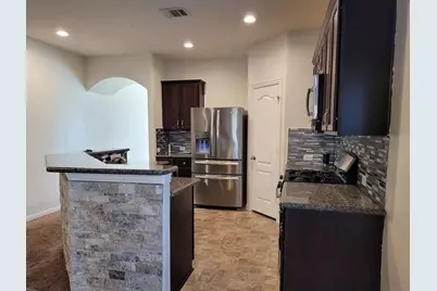 3410 Hunters Canyon, Baytown, TX 77521 - Photo 7