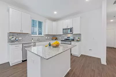 332 Appaloosa Drive, Alvin, TX 77511 - Photo 5