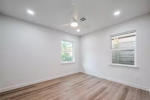 1405 Waverly St, Houston, TX 77008 - Photo 17