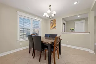 13703 Templar Ln, Sugar Land, TX 77498 - Photo 7