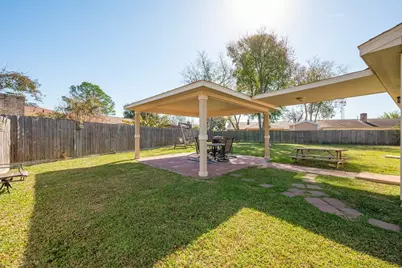 13703 Templar Lane, Sugar Land, TX 77498 - Photo 45