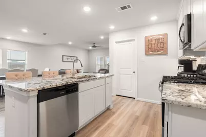 2513 Malibu Glen Drive, Katy, TX 77493 - Photo 7