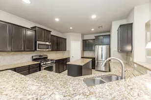 2414 Garden Falls Dr, Conroe, TX 77384 - Photo 15