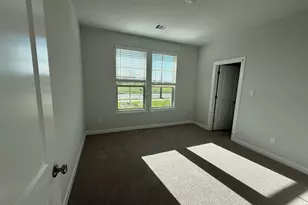 15175 Ty Marshall Ct, College Station, TX 77845 - Photo 3