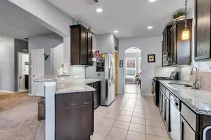 2001 Troon Dr, La Porte, TX 77571 - Photo 7