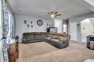 2001 Troon Dr, La Porte, TX 77571 - Photo 9