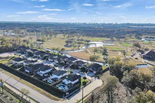 2001 Troon Dr, La Porte, TX 77571 - Photo 39