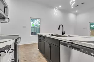 3510 Grassmere St, Houston, TX 77051 - Photo 19
