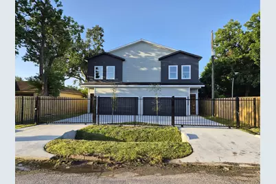 3510 Grassmere Street #A/B, Houston, TX 77051 - Photo 3