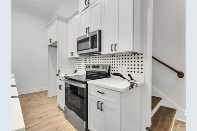 3510 Grassmere Street #A/B, Houston, TX 77051 - Photo 9