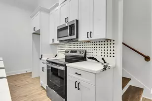 3510 Grassmere St, Houston, TX 77051 - Photo 9