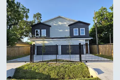 3510 Grassmere Street #A/B, Houston, TX 77051 - Photo 7