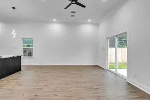 3510 Grassmere St, Houston, TX 77051 - Photo 27