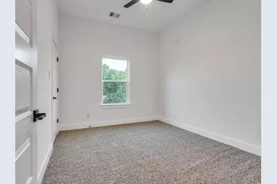 3510 Grassmere Street #A/B, Houston, TX 77051 - Photo 7